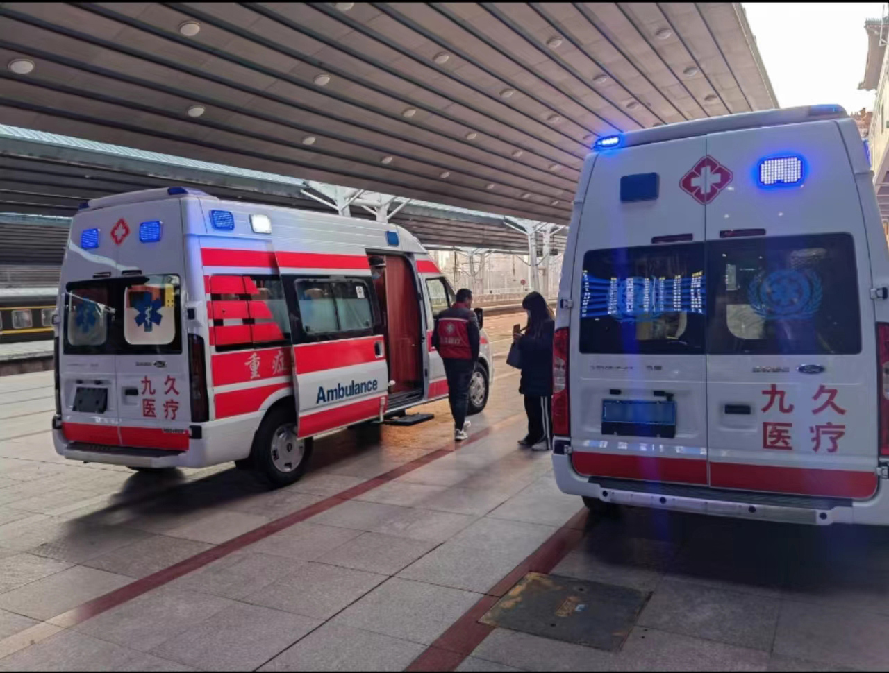 重庆救护车长途转运